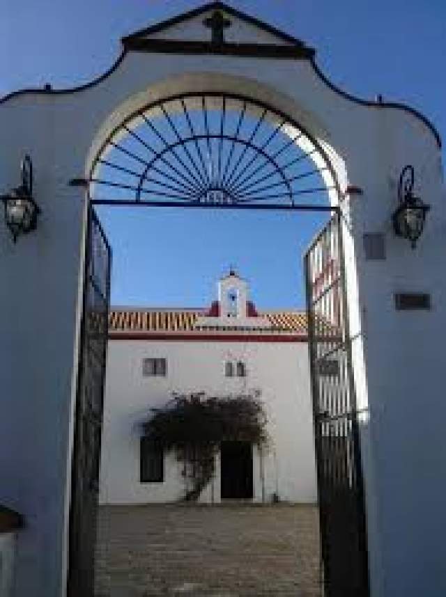 Casa Rural en Estepa Piscina Cortijo